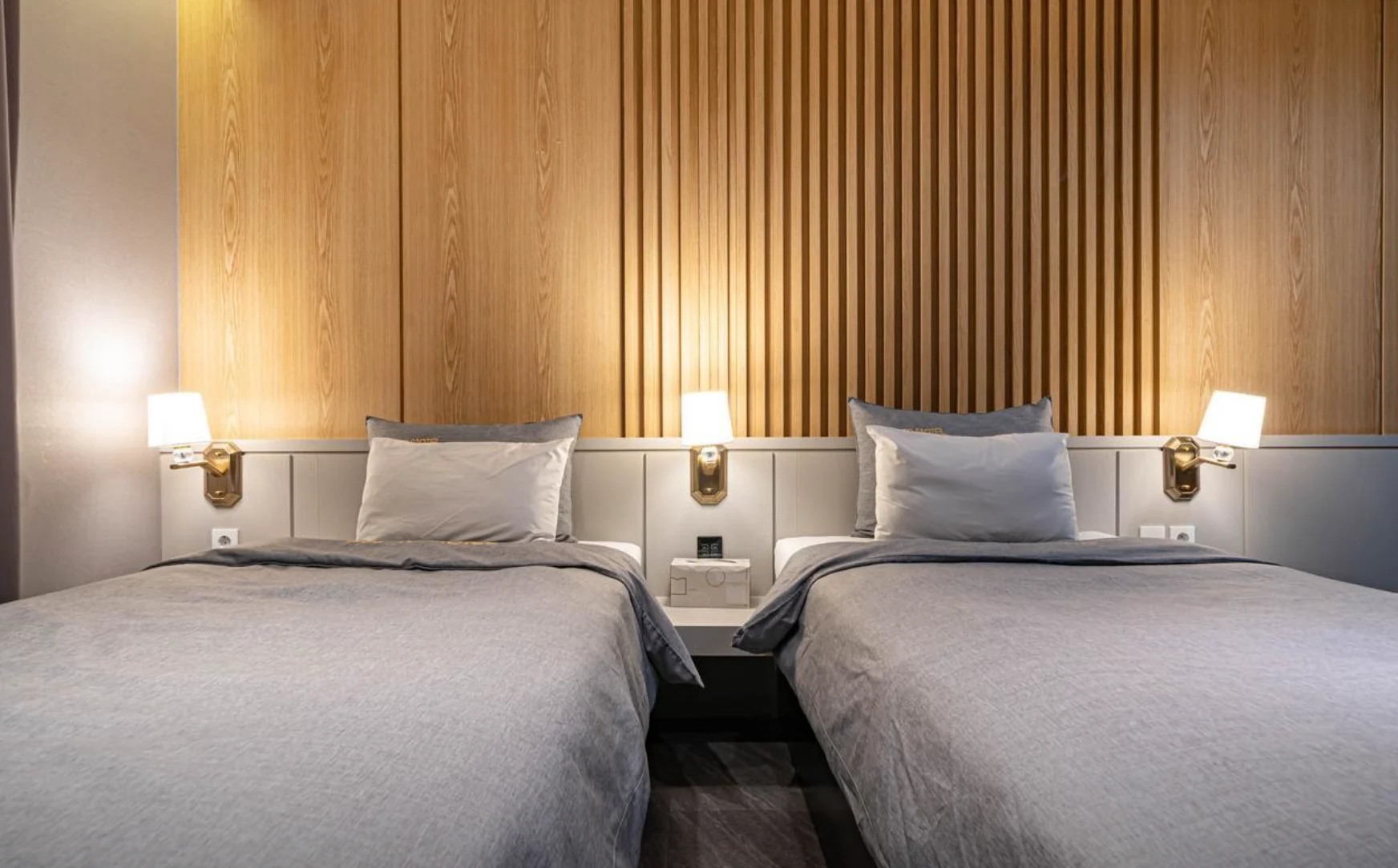 침대 두 개가 있는 트윈룸